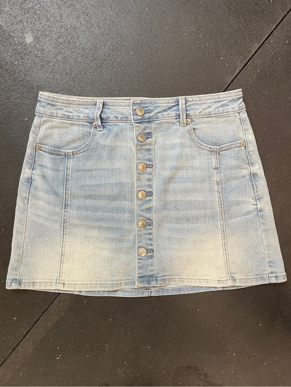 American Eagle Outfitters Light Blue Button-Front Denim Mini Skirt